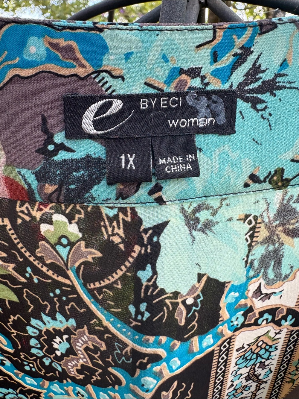 ECI Woman Teal, Black & Pink Floral Print Silk Top - Picture 3 of 16